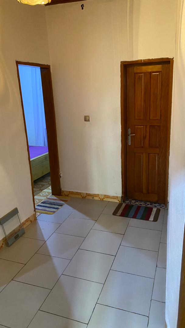 Appartement deux chambres 25000frs la nuitée